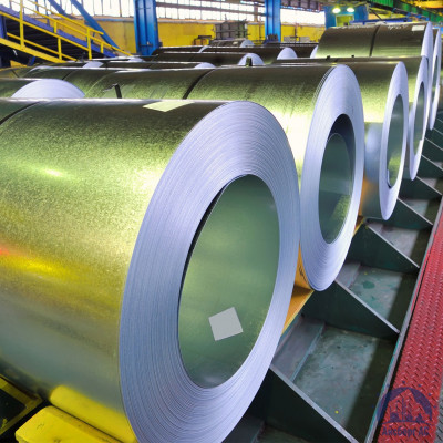 Рулонная сталь с полимерным покрытием 0,7 мм ГОСТ 19904-90 купить в Пскове